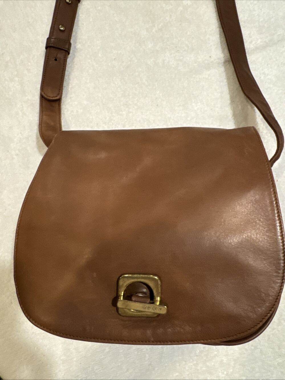 DKNY Brown Soft Leather Crossbody Shoulder Saddle Bag Vintage 1990s Brass Purse